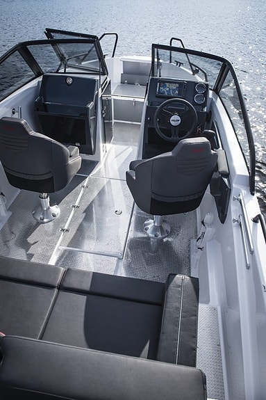 Falcon BR 6 Yamaha F115LB 2025 5 of 10