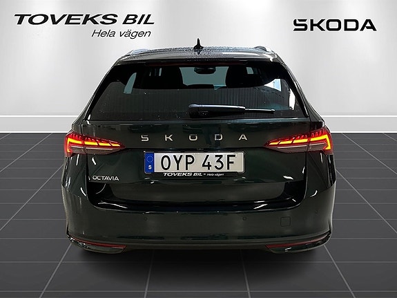 Skoda Octavia 4 of 14