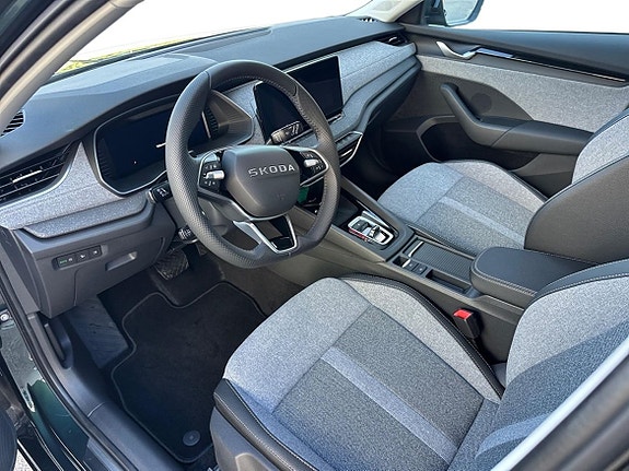 Skoda Octavia 10 of 14