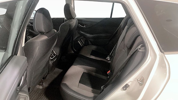 Subaru Outback 5 of 5