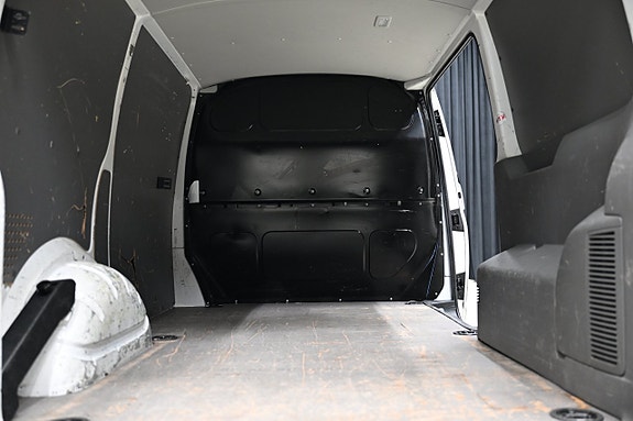 Volkswagen Transporter 8 of 28