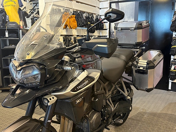 Triumph TIGER 1200 XCA 14 of 19