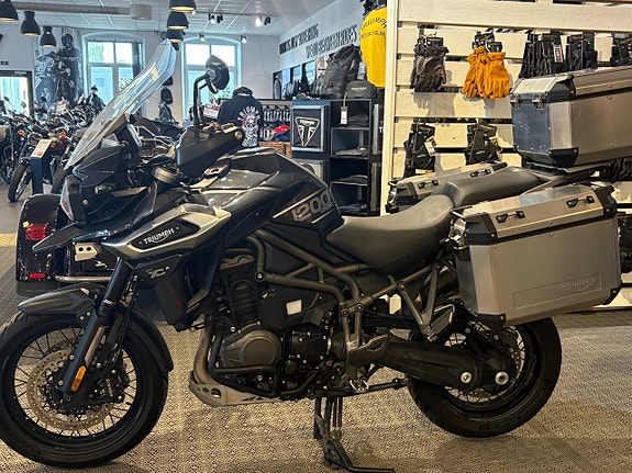 Triumph TIGER 1200 XCA 13 of 19