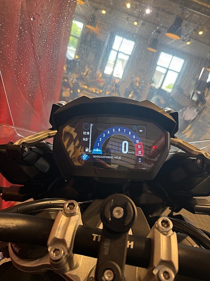 Triumph TIGER 1200 XCA 8 of 19