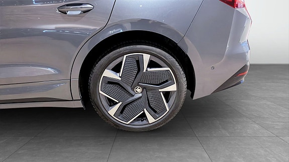 Skoda Enyaq Coupé 6 of 12
