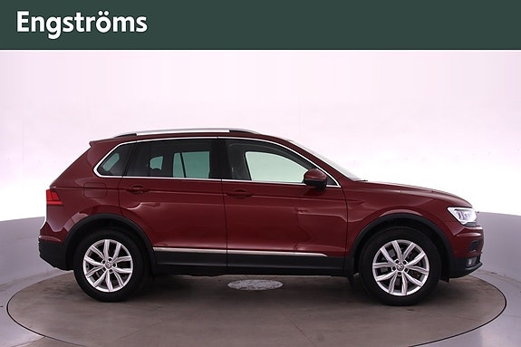 Volkswagen Tiguan 2 of 16