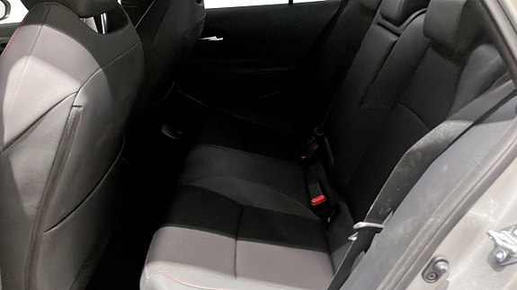 Toyota Corolla 11 of 12