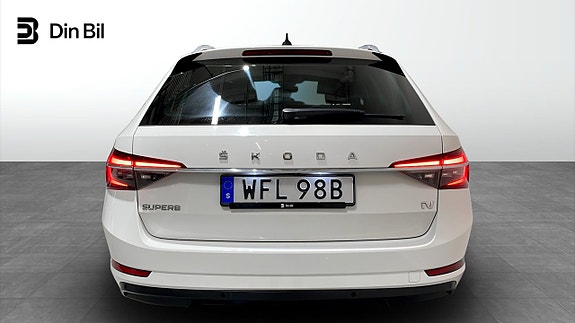Skoda Superb 5 of 5