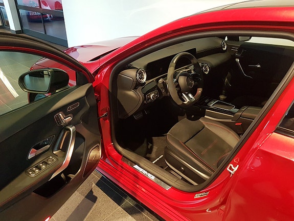 Mercedes-Benz A45 6 of 12