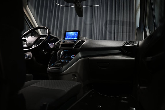 Ford Transit Connect 10 of 29
