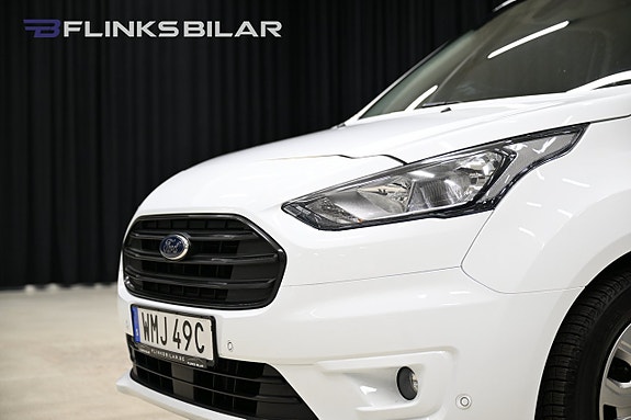 Ford Transit Connect 16 of 29