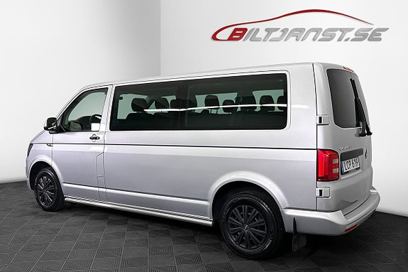 Volkswagen Caravelle 3 of 5
