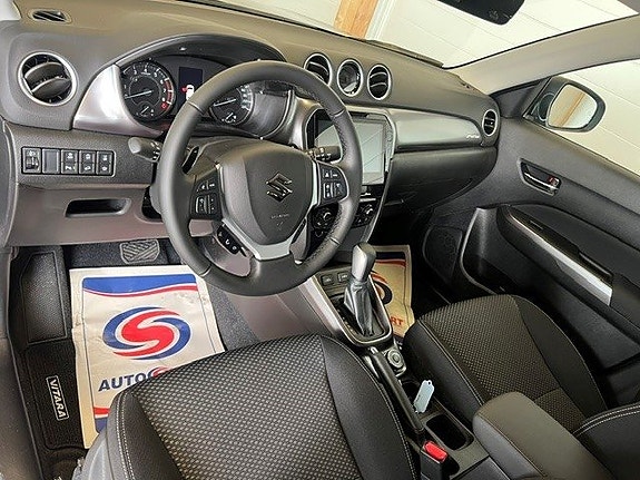 Suzuki Vitara 3 of 5