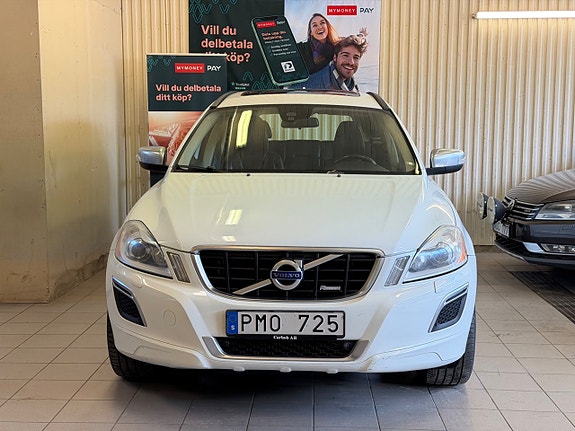 Volvo XC60 2 of 5