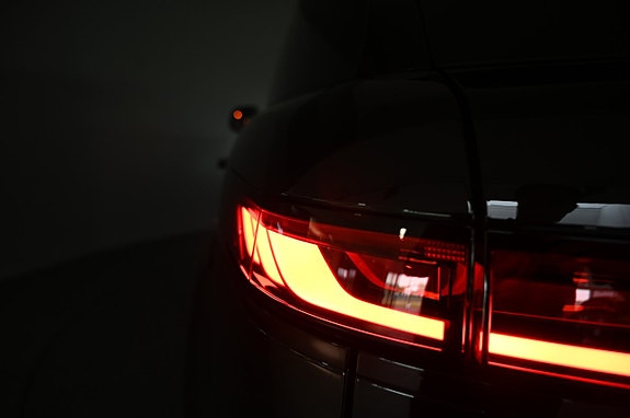 Land Rover Range Rover Sport 21 of 23