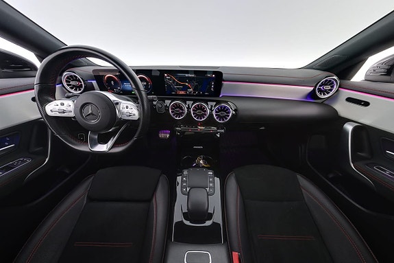 Mercedes-Benz CLA250 e 14 of 30