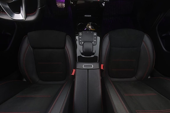 Mercedes-Benz CLA250 e 18 of 30