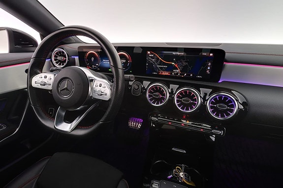 Mercedes-Benz CLA250 e 15 of 30