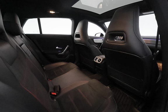 Mercedes-Benz CLA250 e 20 of 30