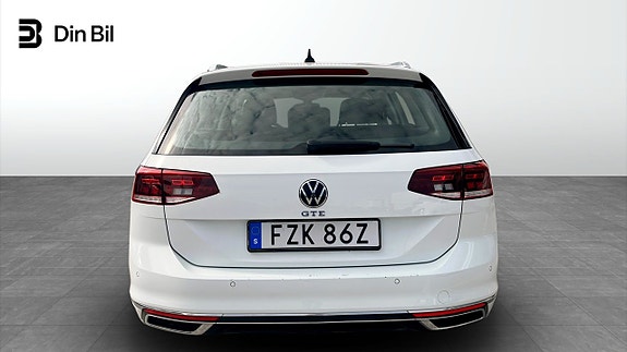 Volkswagen Passat 5 of 5