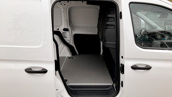 Volkswagen Caddy 11 of 12