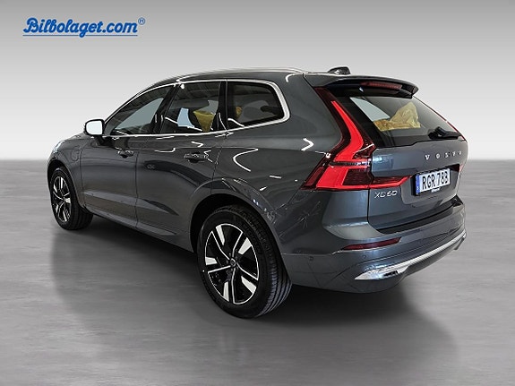 Volvo XC60 4 of 5