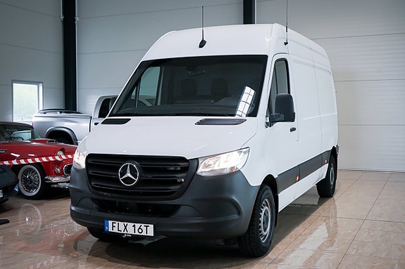 Mercedes-Benz eSprinter 312 2 of 5