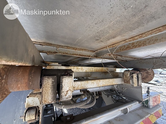 RENAULT MASCOTT 130.65 Krokbil med två flak 15 of 27