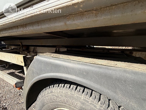 RENAULT MASCOTT 130.65 Krokbil med två flak 17 of 27