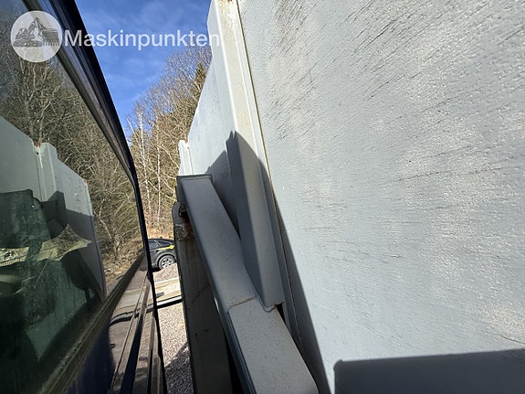 RENAULT MASCOTT 130.65 Krokbil med två flak 21 of 27