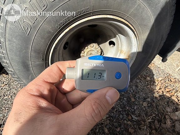 RENAULT MASCOTT 130.65 Krokbil med två flak 12 of 27