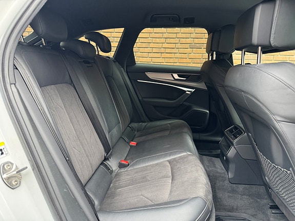 Audi A6 allroad 14 of 26