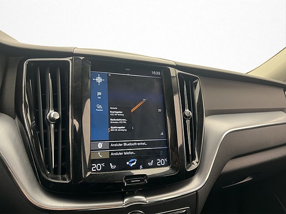 Volvo XC60 22 of 30