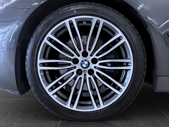 BMW 530i 19 of 19