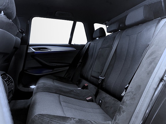 BMW 530i 15 of 19