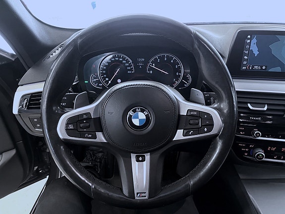 BMW 530i 9 of 19