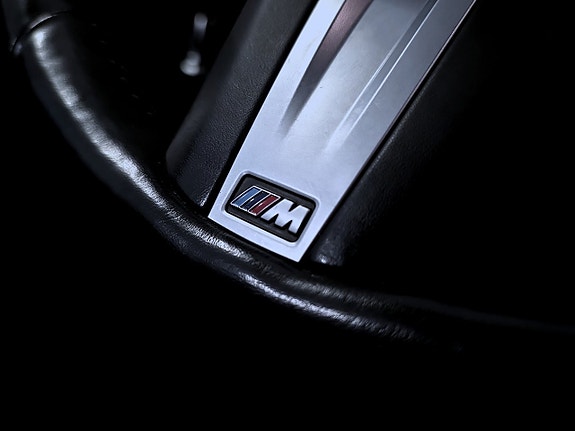 BMW 530i 10 of 19