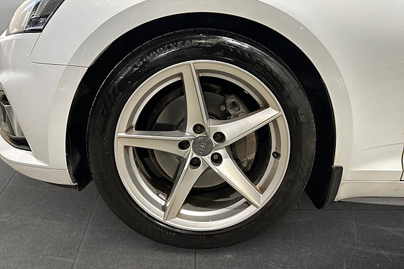 Audi A5 17 of 18
