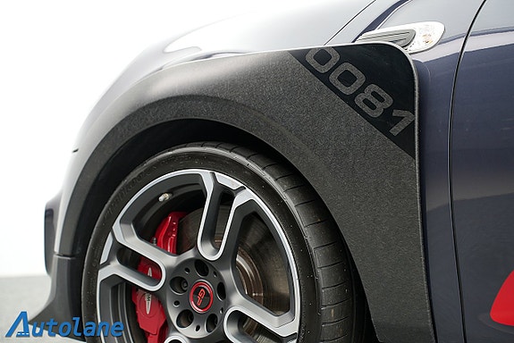 MINI John Cooper Works 12 of 30