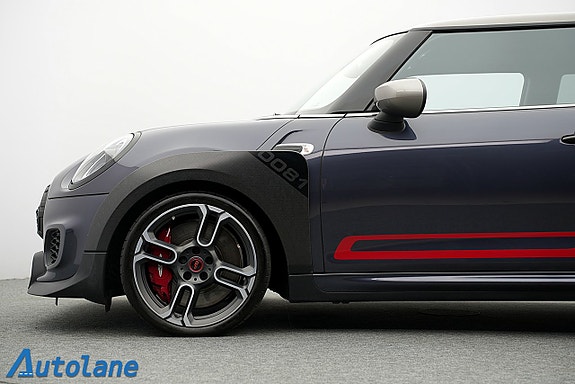 MINI John Cooper Works 13 of 30