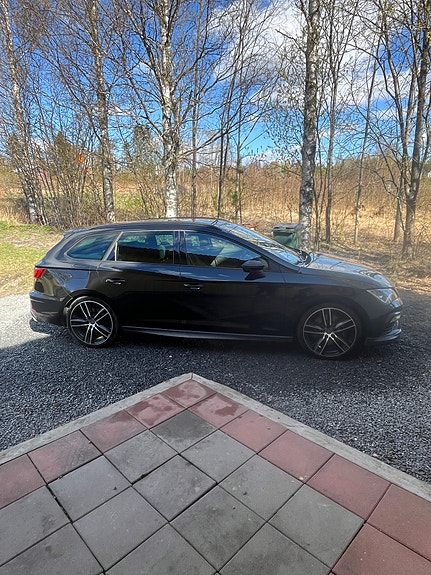 Seat Leon 4 of 6