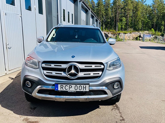 Mercedes-Benz X350 d 4 of 5