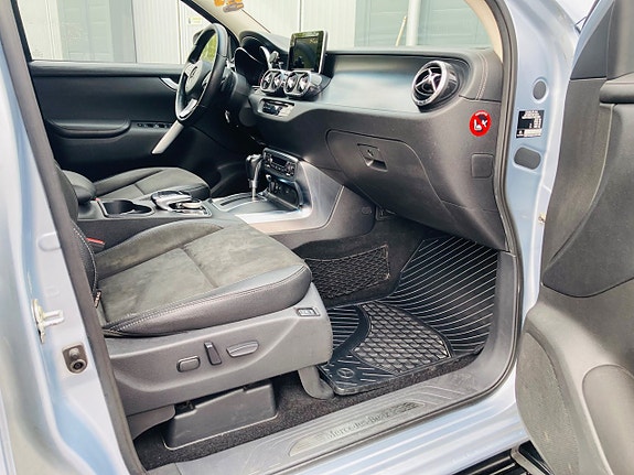 Mercedes-Benz X350 d 6 of 11
