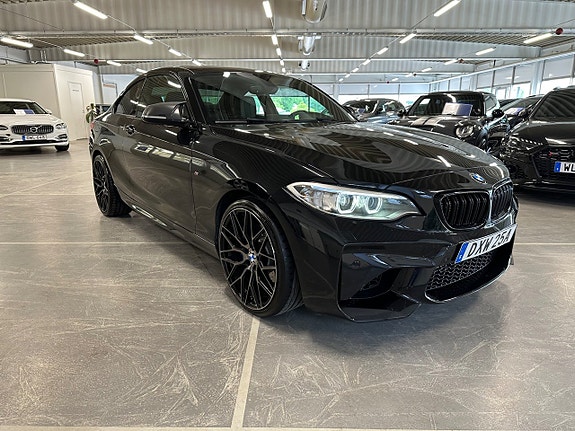 BMW M235i 2 of 16