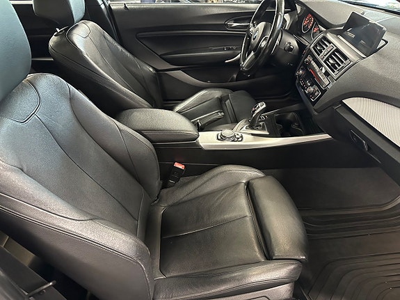 BMW M235i 7 of 16