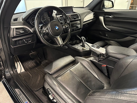 BMW M235i 8 of 16