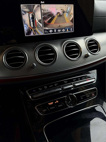 Mercedes-Benz E220 22 of 27