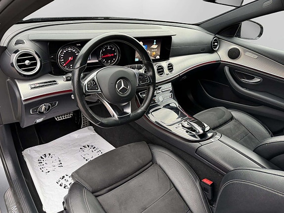 Mercedes-Benz E220 15 of 27