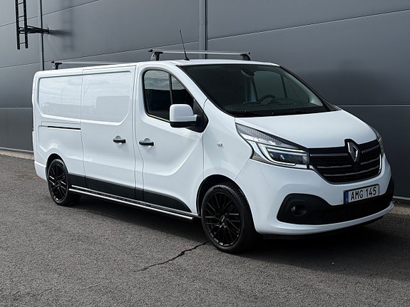 Renault Trafic 13 of 26