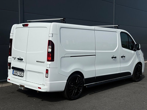 Renault Trafic 9 of 26